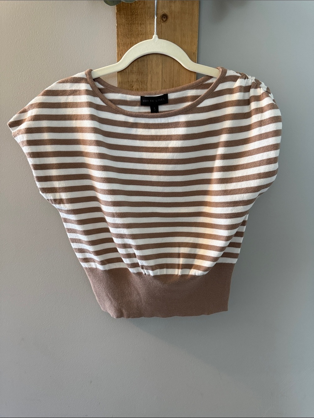 Striped Knit Top in White and Tan, launching on top left shoulder, NWTs